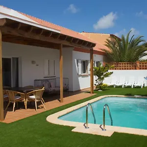 https://villa-taginaste.in-canary-islands.com